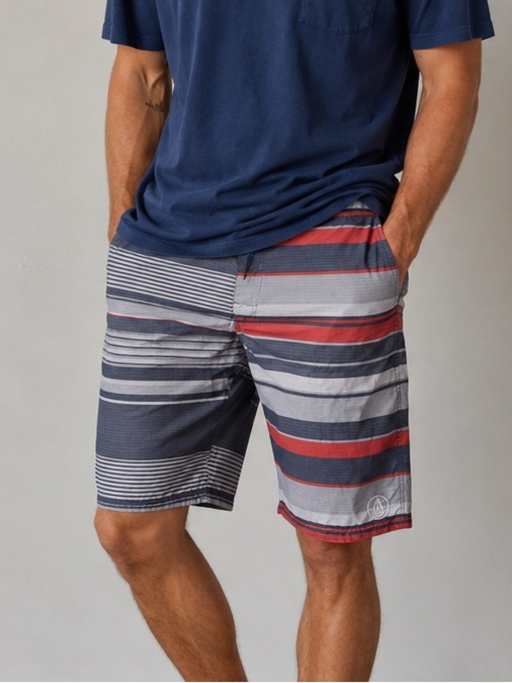 Volcom Men's Red White Blue Striped Board Shorts Size 40